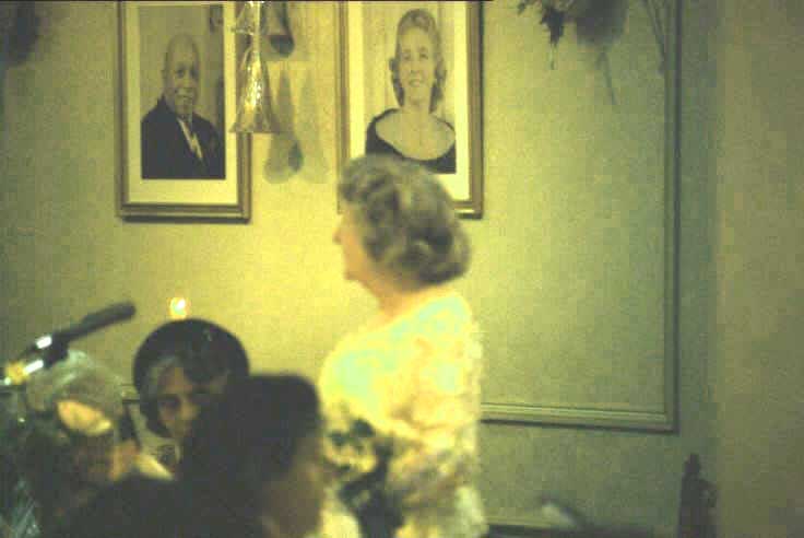 MOTHER DIVINE Speaking in the Holy communion Hall, Divine Tracy Hotel.